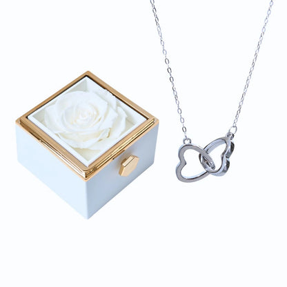 Ewige Rose Box & Personalisierte Halskette