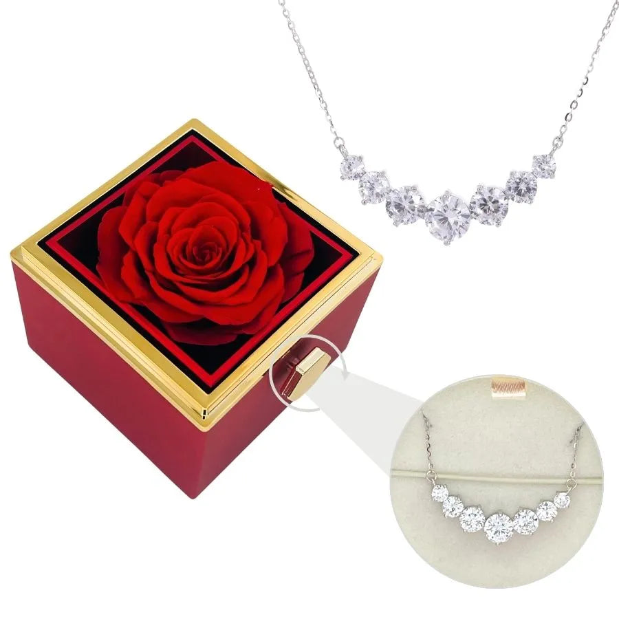 Scatola Rose Eterne e Collana in Argento e Moissanite