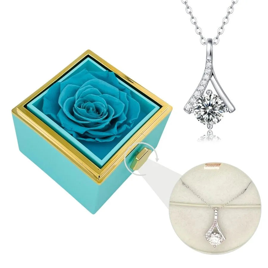 Scatola Rose Eterne e Collana in Argento e Moissanite